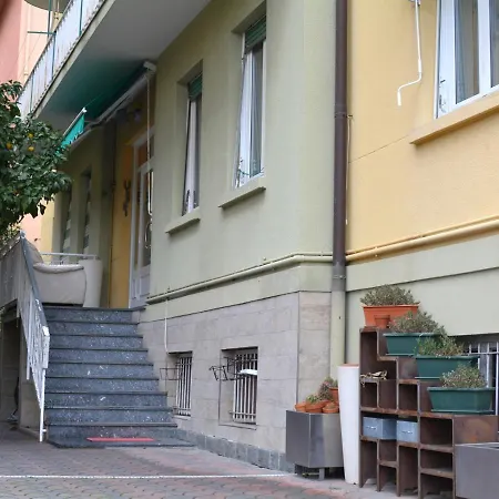 La Madunina 2* Варацце